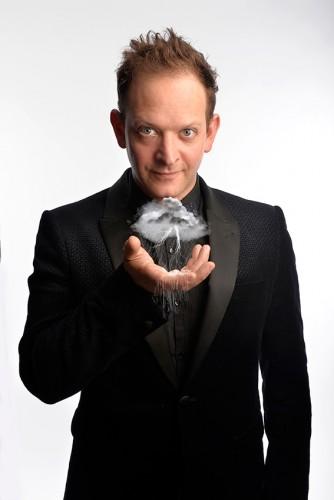 Booking agent for Neil Henry - Close-Up Magician Contraband Events.