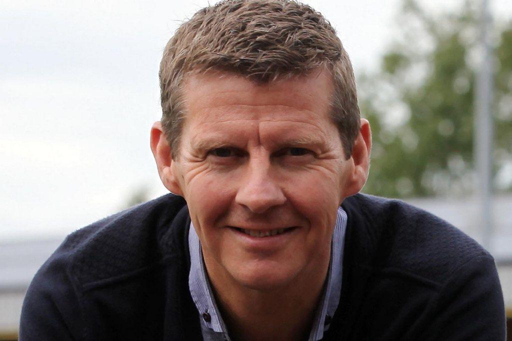 Booking agent for Steve Cram - Athlete | Contraband Booking Agency
