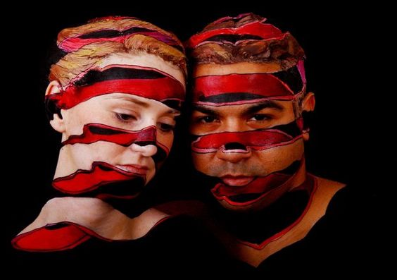 booking agent for raphaelle body painter