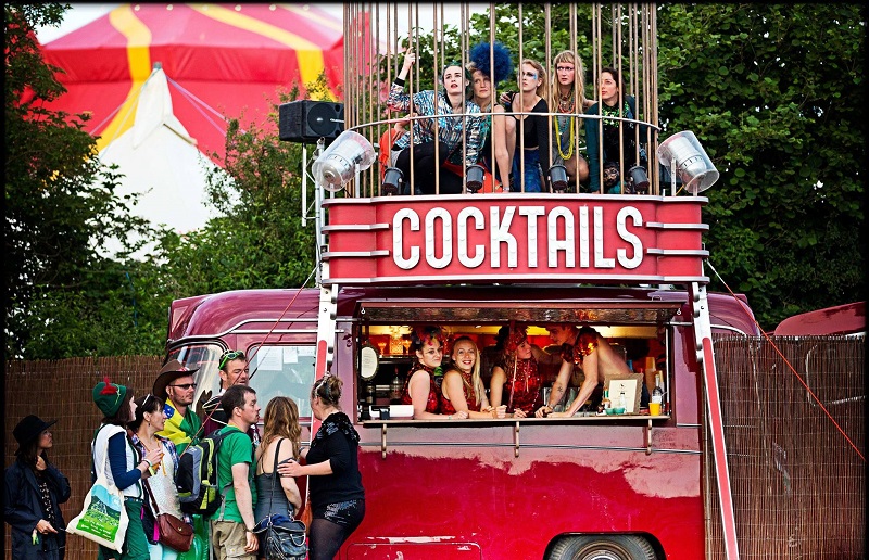 Booking agent for The Birdcage Cocktail Bar - Mobile Bar ...