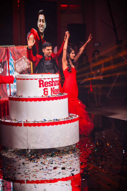 Pop Out Cake - Hire / Book Pop Out Cake Performers