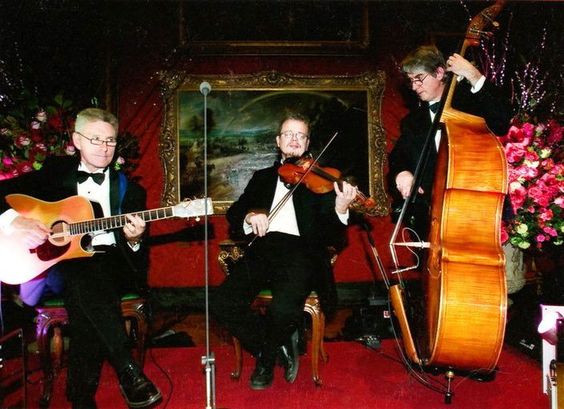 Booking agent for acoustica