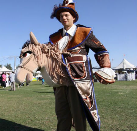 booking agent for the horses