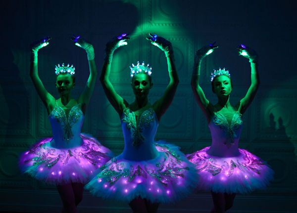 Hire Book The Lazer – LED Ballet Show | Contraband Events