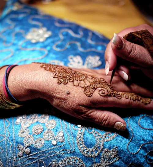Hire / Book Khilna – Henna Artist | Contraband Events